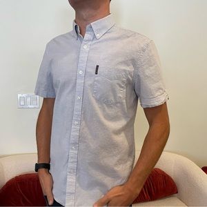 Ben Sherman textured light blue/grayish men’s dress shirt sz Med